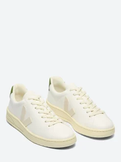 Veja - Urca CWL in White, Pierre and Kiwi
