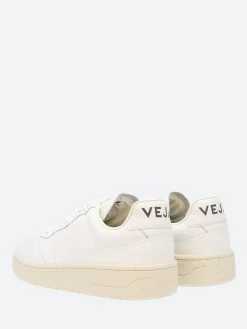 Veja - V-90 in Extra White