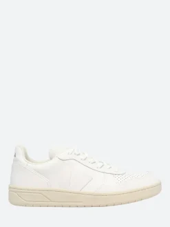Veja - V-10 in White