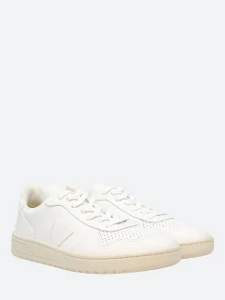 Veja - V-10 in White