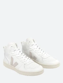Veja - V-15 Leather in Extra White and Natural