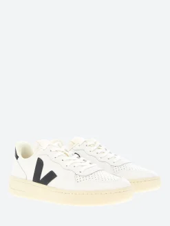Veja - V-10 Leather White and Black
