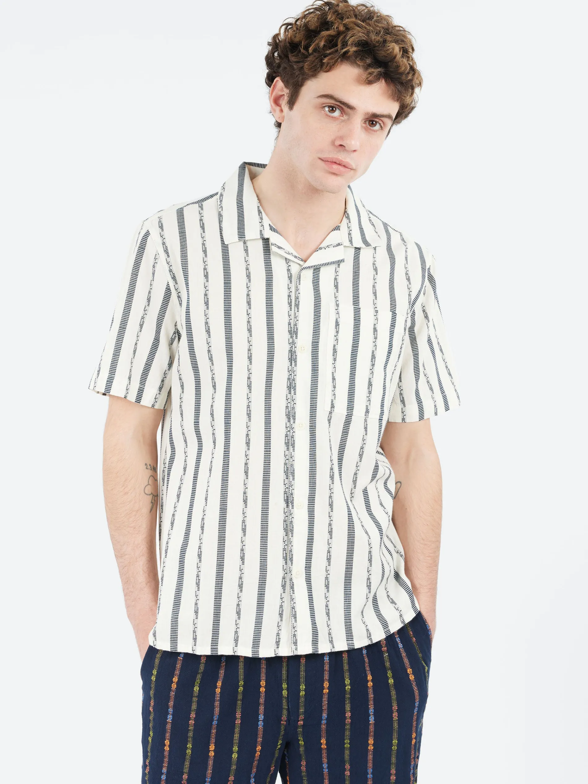 Wax London - Didcot Fleck Stripe Short Sleeve Shirt in Ecru