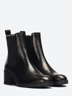 Wonders - G-6207 Chelsea Boot in Black Oregon