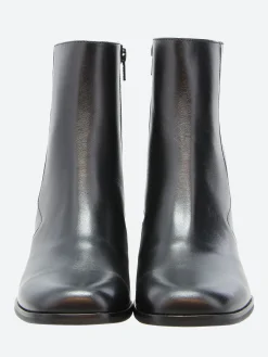 Wonders - H-6405 Rodolfo in Black Iseo