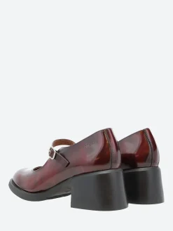 Wonders - Heel Mary Jane in Vino Regata