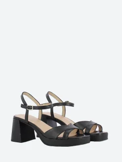 Wonders - Heel Sandal in Black Iseo