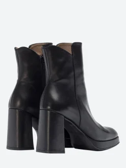 Wonders - Square Toe Platform Boot in Black Iseo