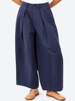 YMC - Deadbeat Trouser in Navy